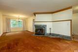 916 Hunter Woods Drive - Photo 11