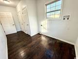 321 Collins Street - Photo 15