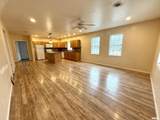 321 Collins Street - Photo 4