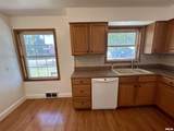 202 Crestlawn Drive - Photo 13
