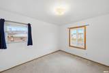 1617 Holiday Drive - Photo 12