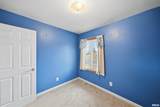 1617 Holiday Drive - Photo 16