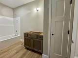 208 Hall Street - Photo 14