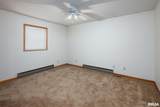 404 Howerton Street - Photo 15