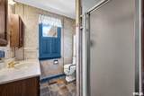 209 Walnut Street - Photo 18
