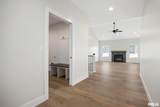 720 Wellington Drive - Photo 5