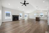 720 Wellington Drive - Photo 9