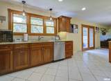 319 Robin Road - Photo 14