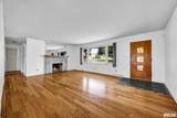 4733 Laurel Drive - Photo 3
