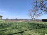 4915 Sunview Drive - Photo 4