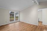 636 Linden Point - Photo 22
