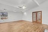 636 Linden Point - Photo 9