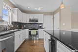212 Hillcrest Drive - Photo 10