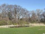 320 Eastfield Drive - Photo 5