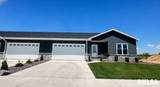 5039 Chestnut Street - Photo 2