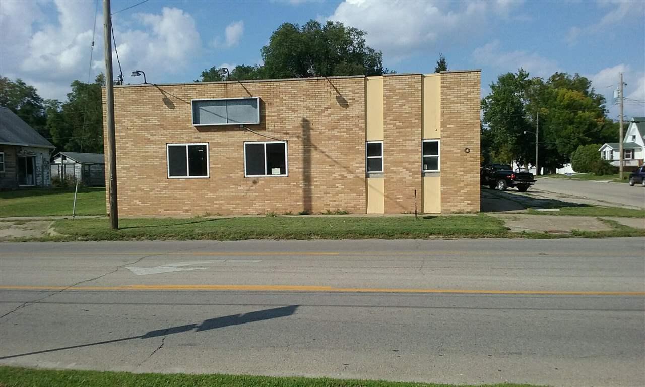 401 Locust - Photo 1