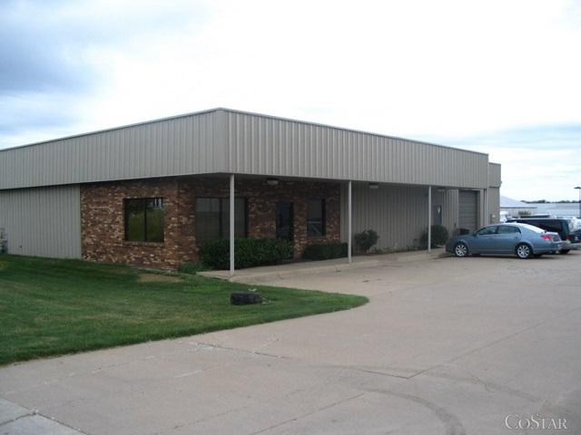 8000 University - Photo 1