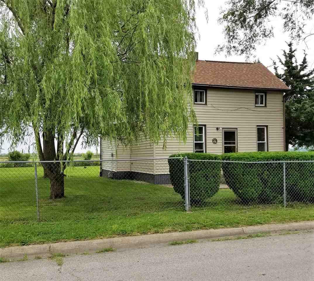 1019 7TH Street - Photo 1
