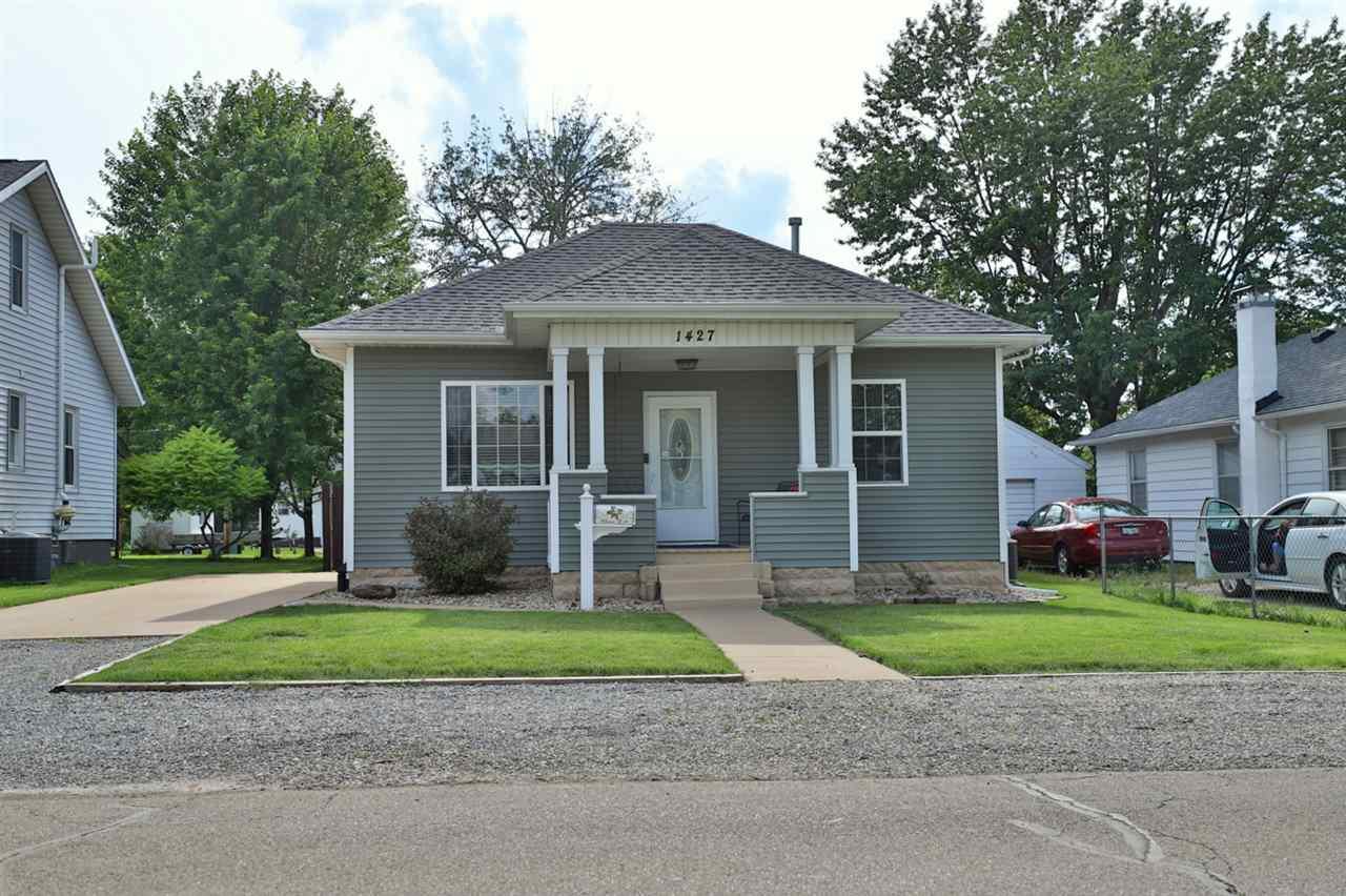 1427 Cutright Street - Photo 1