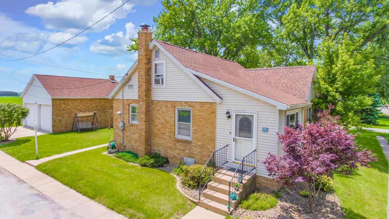 200 Bertram Street - Photo 1