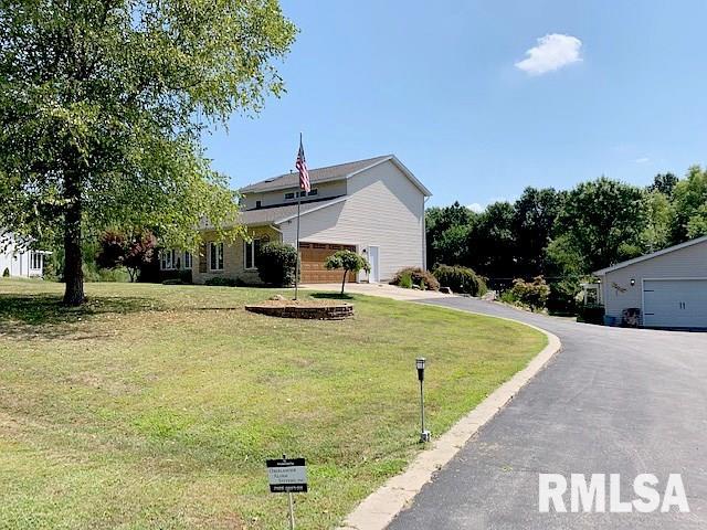320 Shenandoah Drive - Photo 1