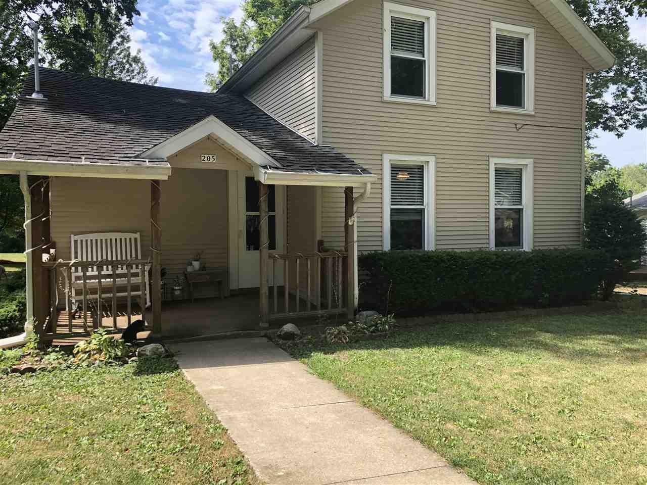 205 Pearl Street - Photo 1