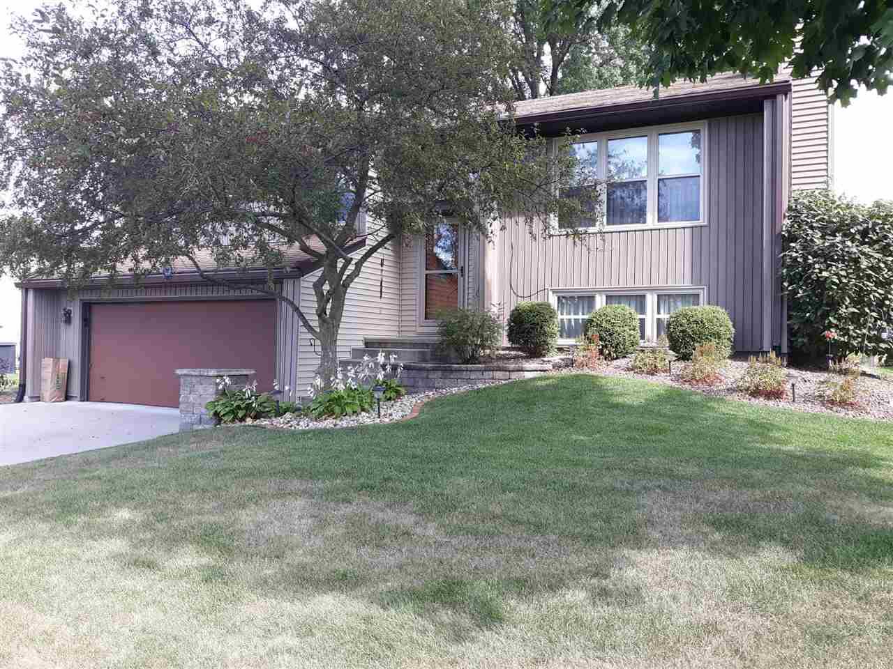 1005 27TH Avenue Court - Photo 1