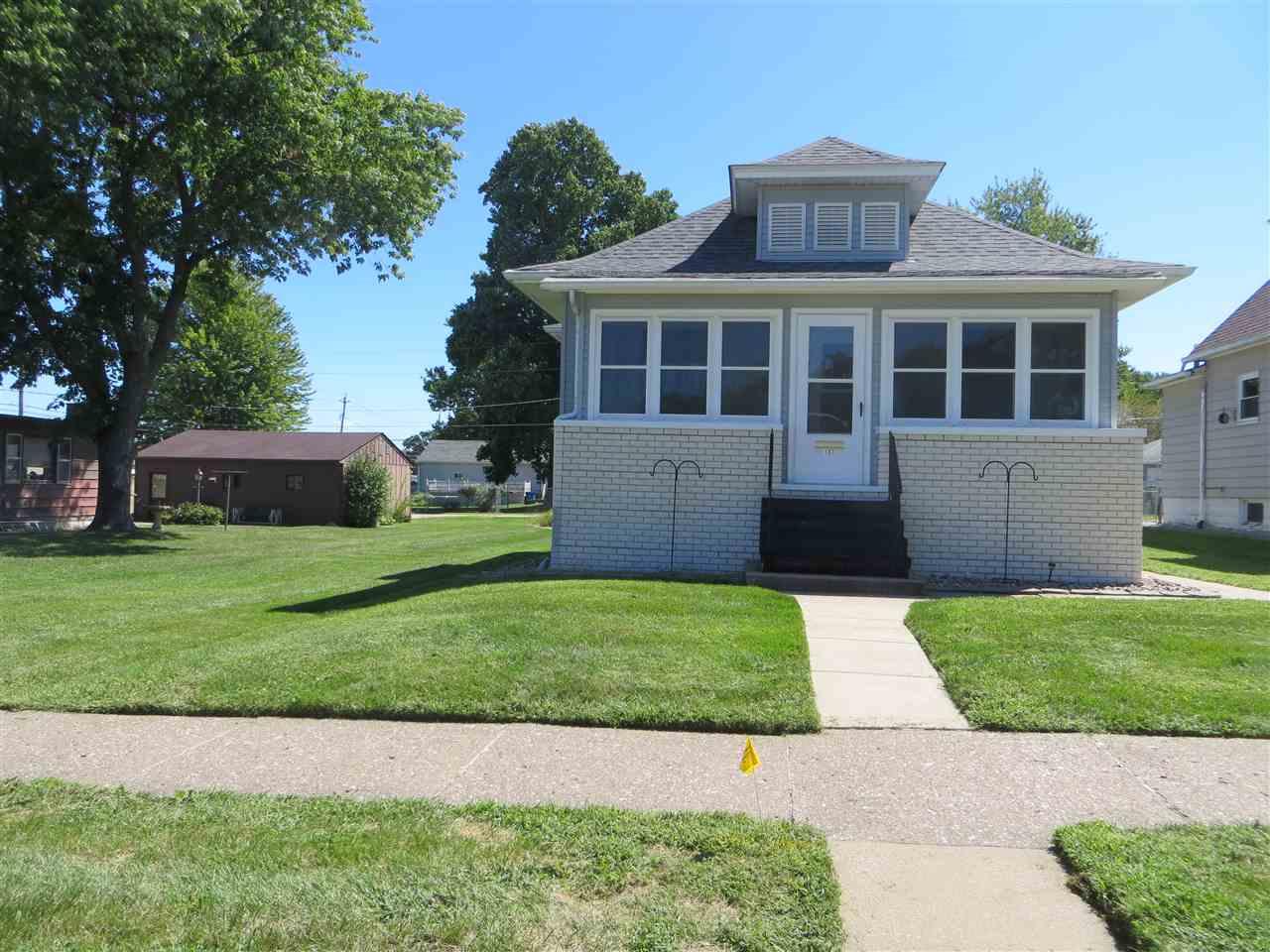 127 14TH Street - Photo 1