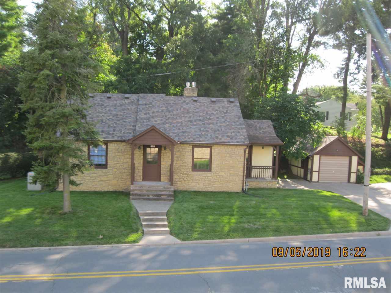 620 Thorwaldsen Place - Photo 1 620 Thorwaldsen Place - Photo 1