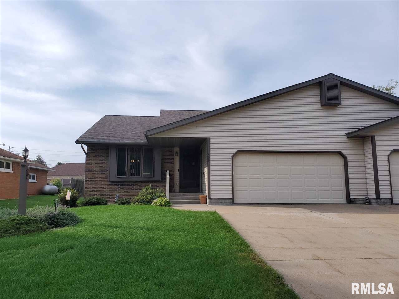 408 9TH Avenue - Photo 1
