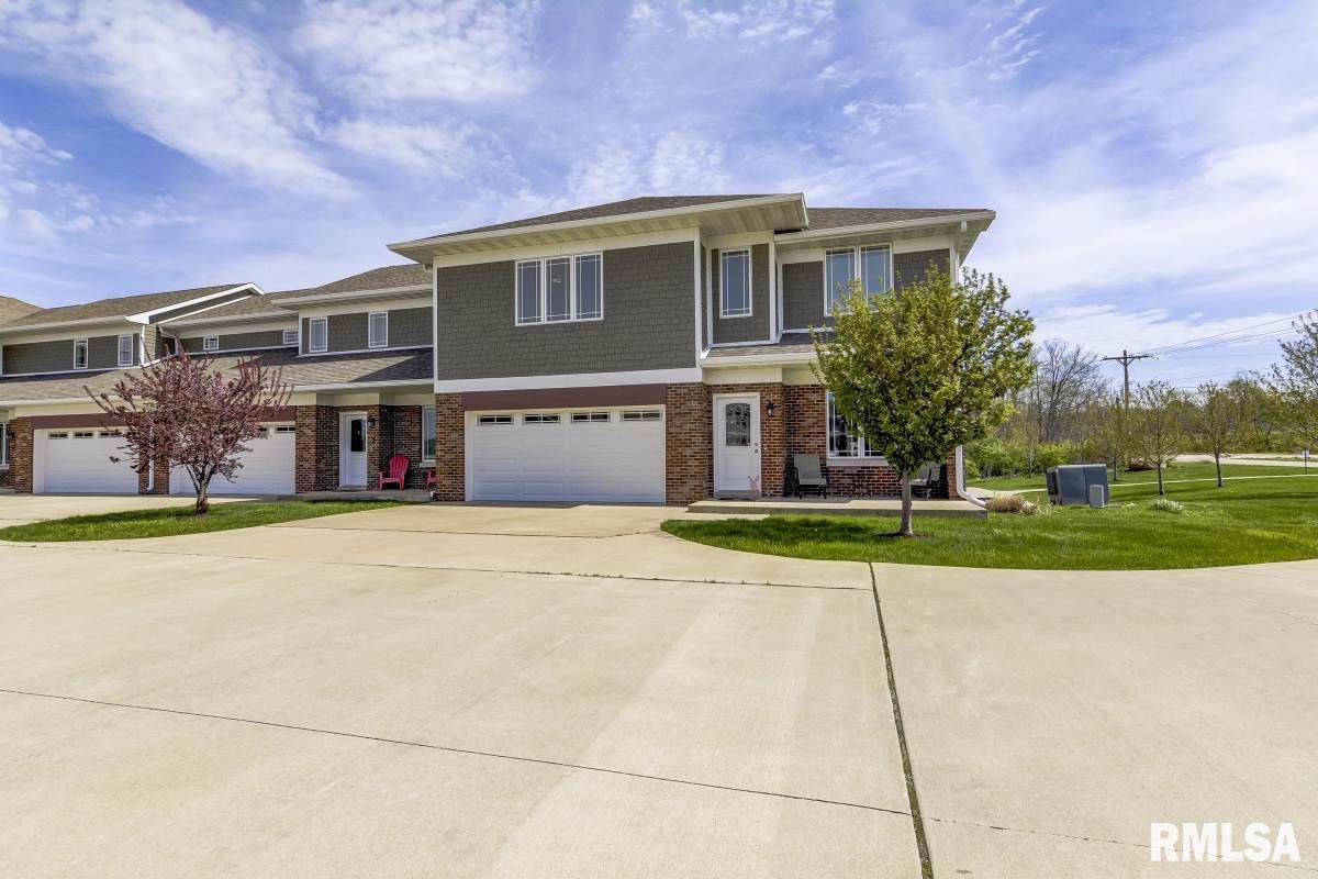 9 Waters Edge Drive - Photo 1
