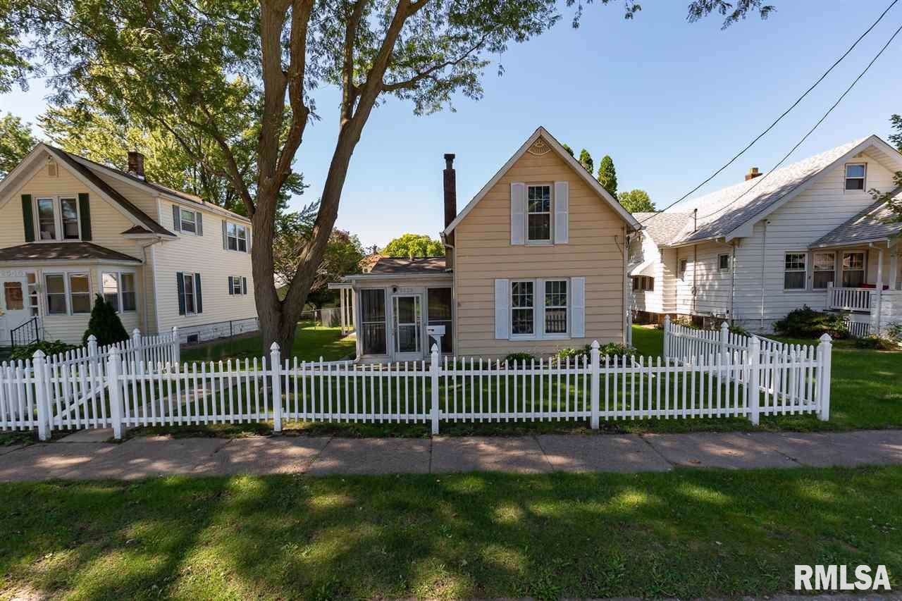 2535 5TH Street - Photo 1
