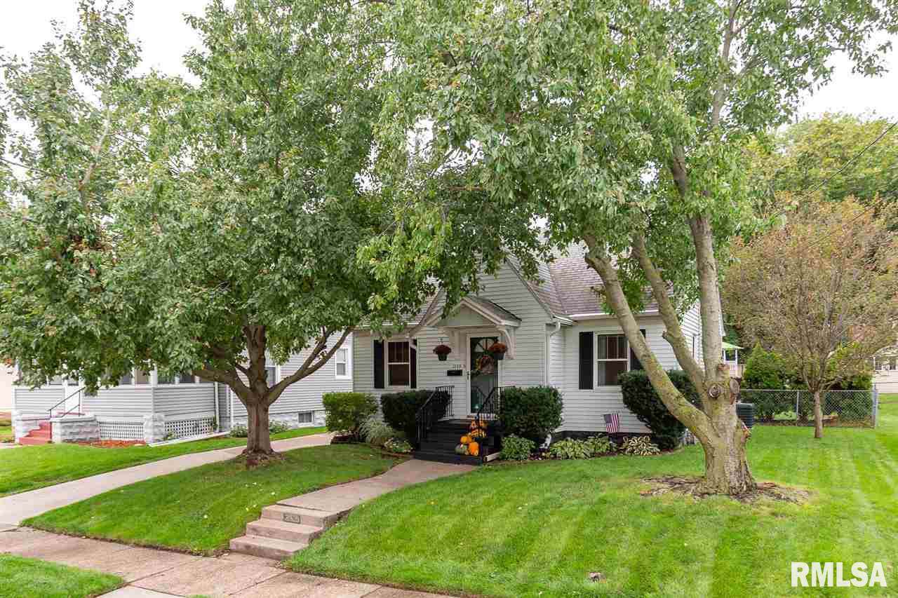 2130 Washington Street - Photo 1