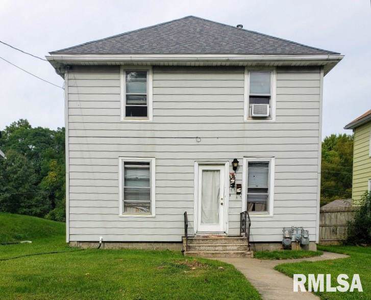 1921 10TH Street - Photo 1