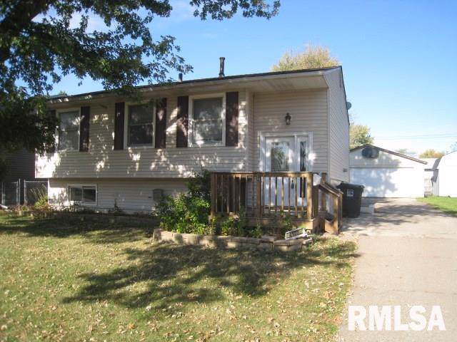 4907 49TH Avenue - Photo 1