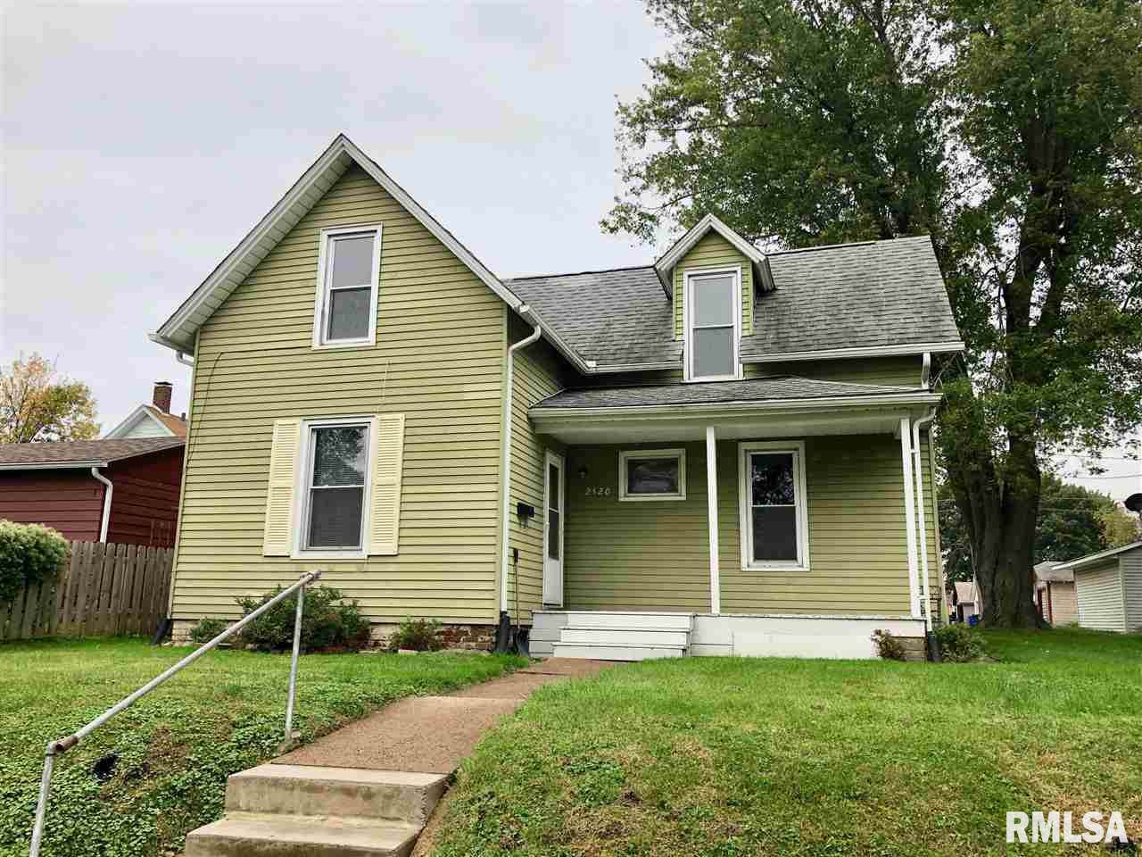 2520 13TH Avenue - Photo 1