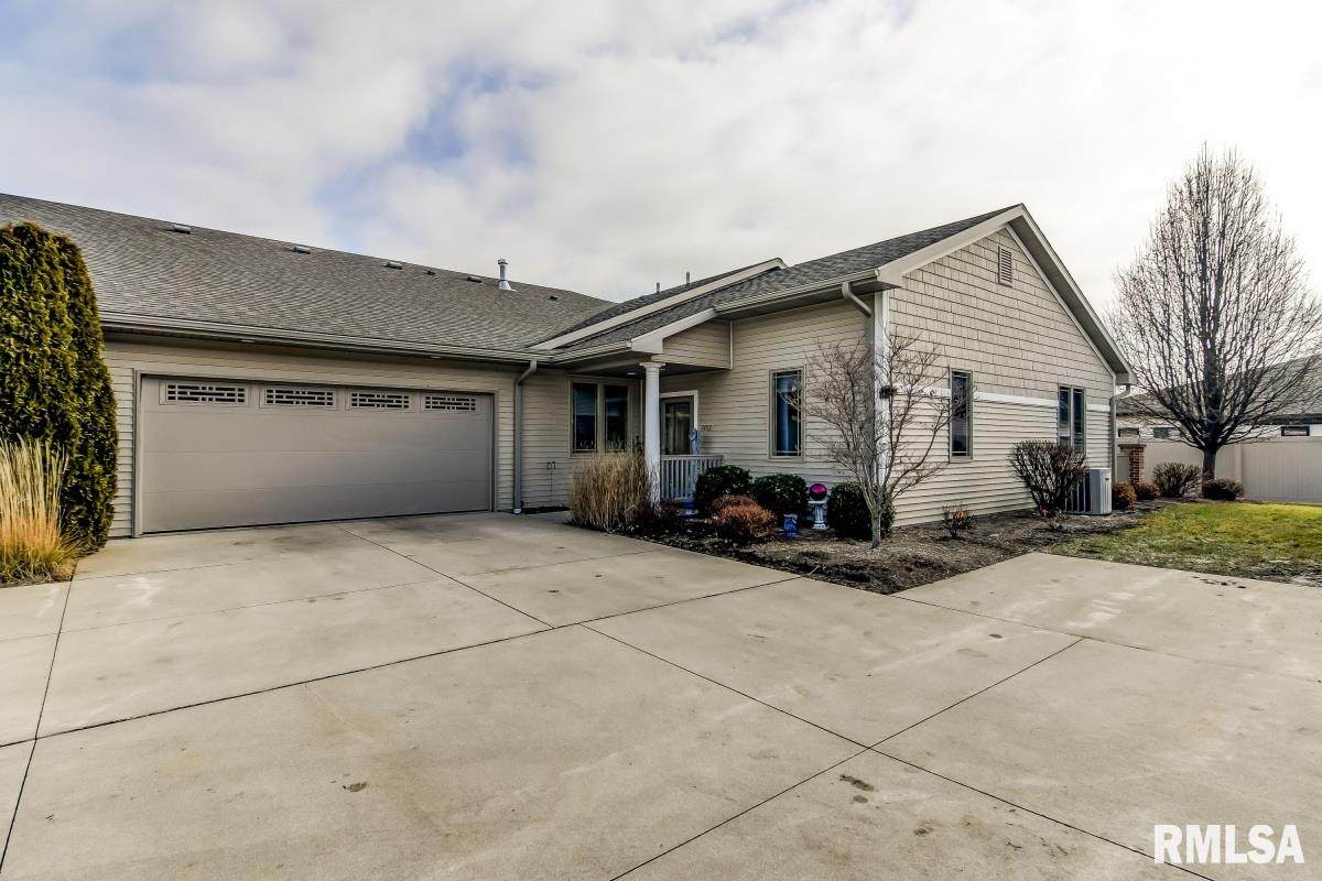 3406 Pinyon Drive - Photo 1