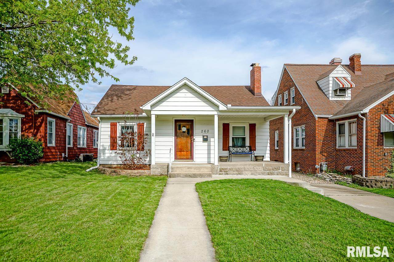 260 Leadley Avenue - Photo 1
