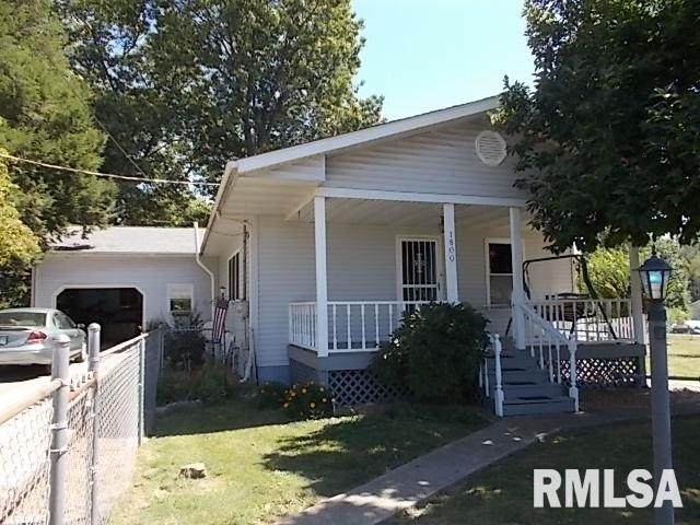 1800 Michels Street - Photo 1