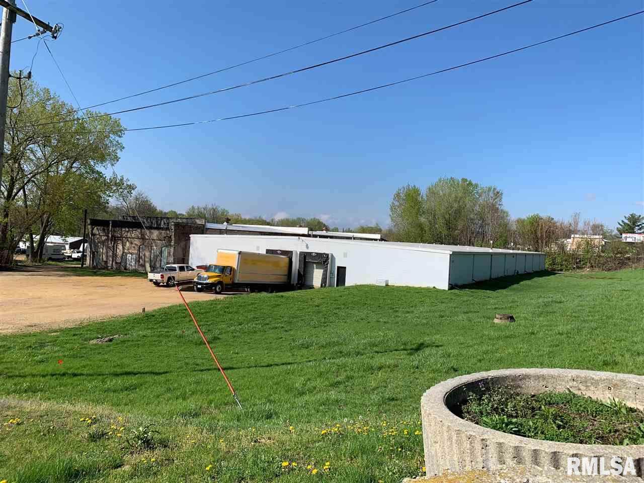 1535 Bluff - Photo 1