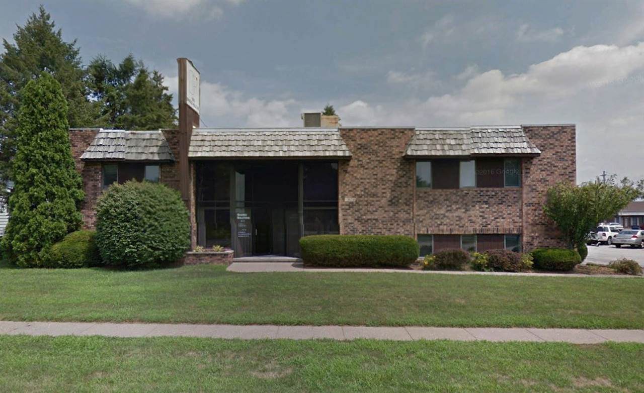 1970 Spruce Hills - Photo 1