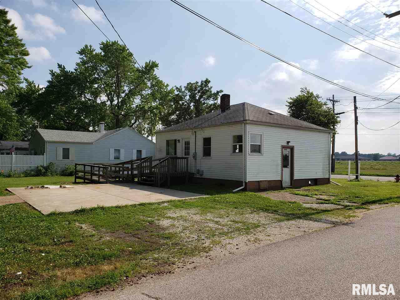 2900 11TH - Photo 1