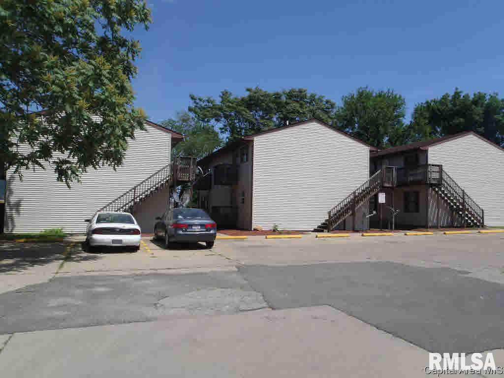 122 Parker Avenue - Photo 1