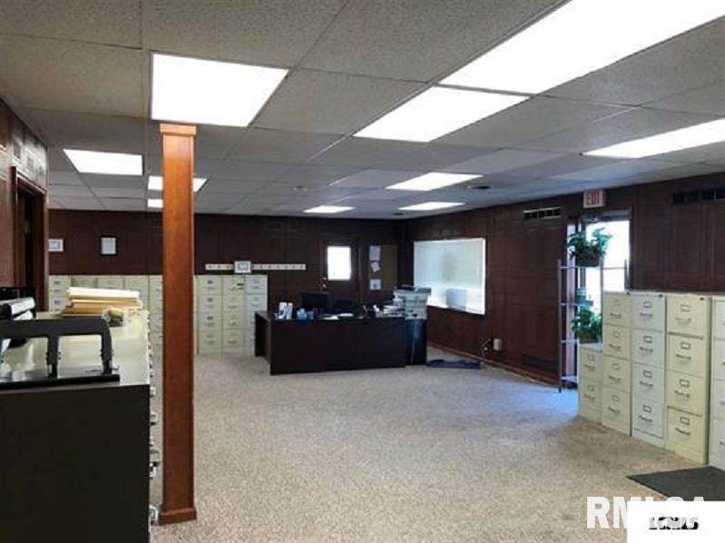 607 Keokuk - Photo 1