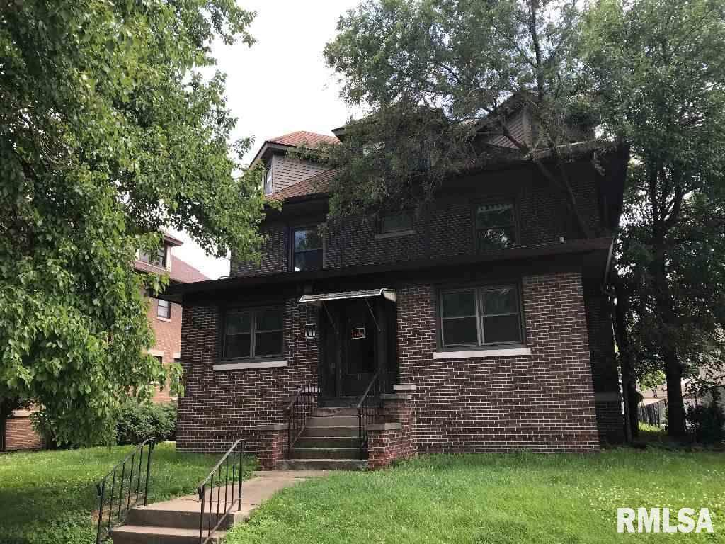 110 Grand Avenue West - Photo 1