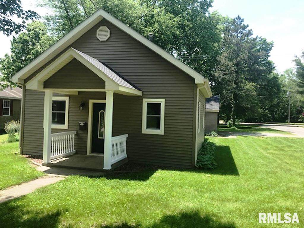 726 Plum Street - Photo 1
