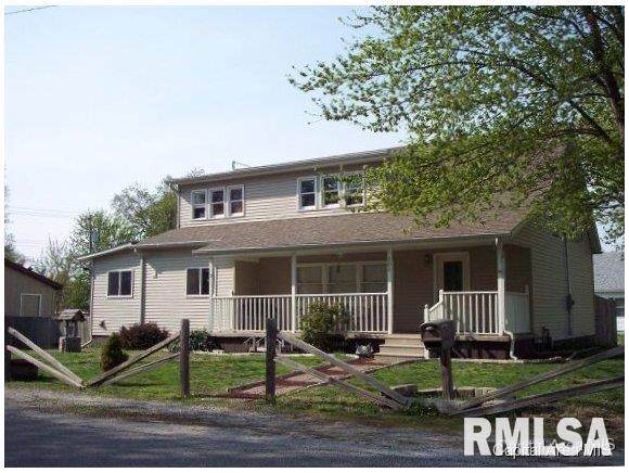 303 Lincoln Street - Photo 1