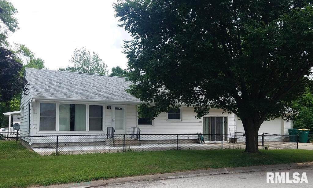 1122 Carroll Street - Photo 1
