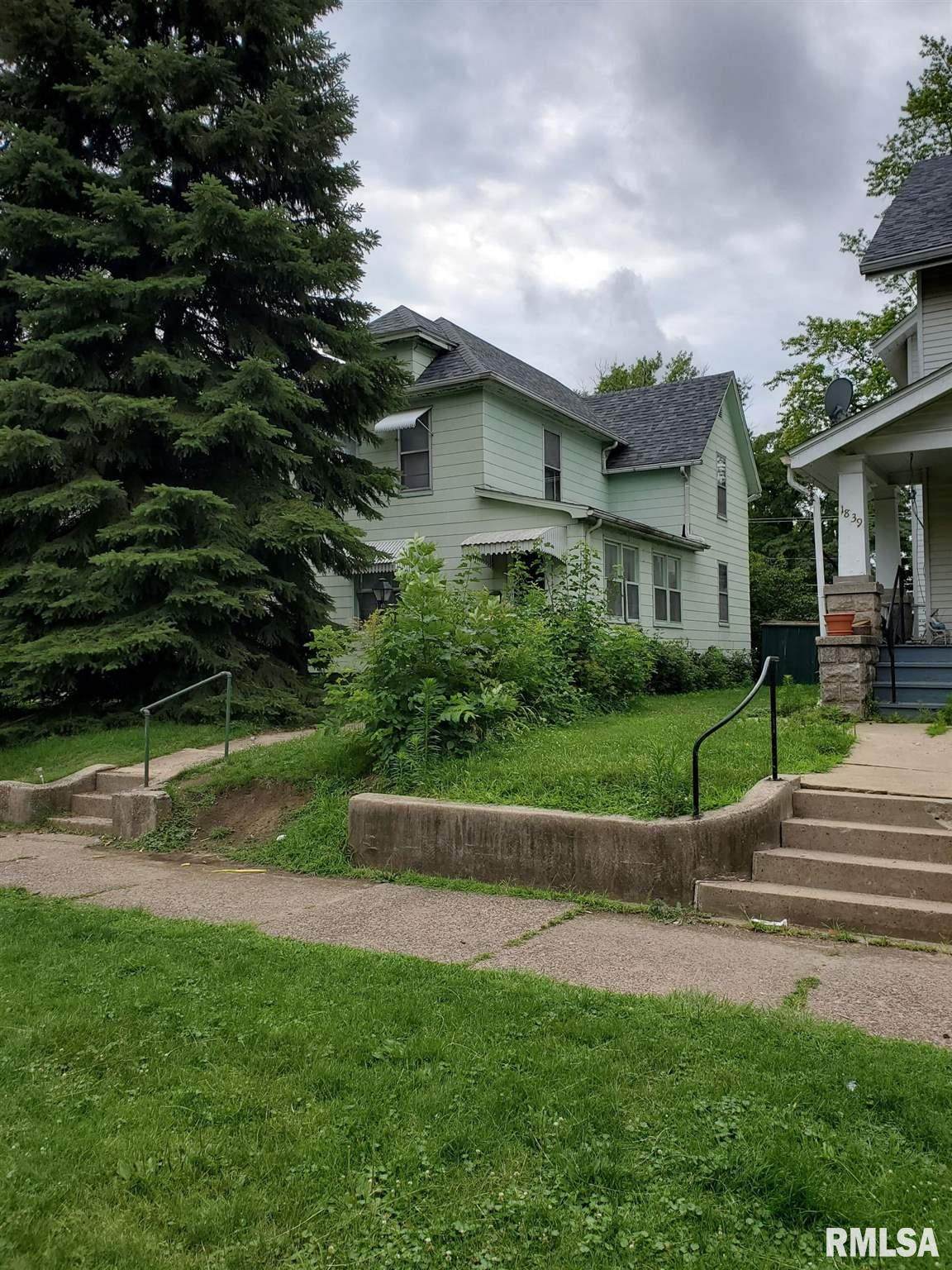 1841 13TH Street - Photo 1