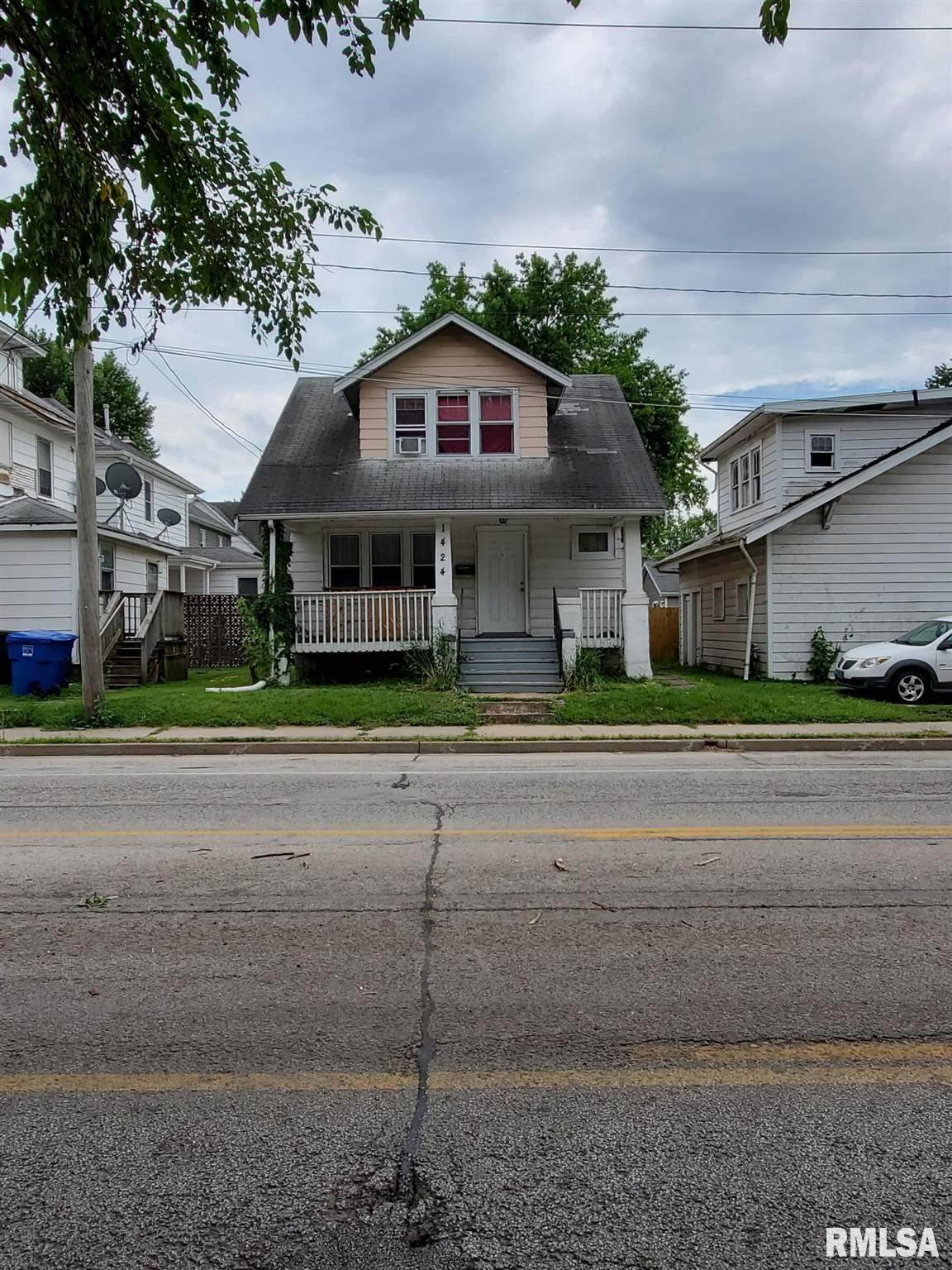 1424 19TH Avenue Avenue Avenue Avenue Avenue Avenue Ave - Photo 1